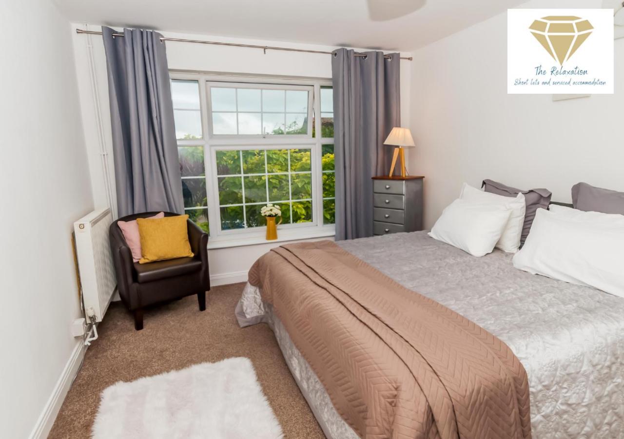 2 Bed Apartment-5 Guests - Business-Relocation-Parking - The Brighton Short Stay & Serviced Apartments Ngoại thất bức ảnh