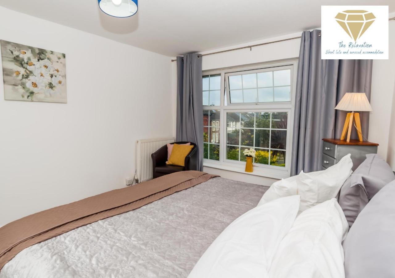 2 Bed Apartment-5 Guests - Business-Relocation-Parking - The Brighton Short Stay & Serviced Apartments Ngoại thất bức ảnh